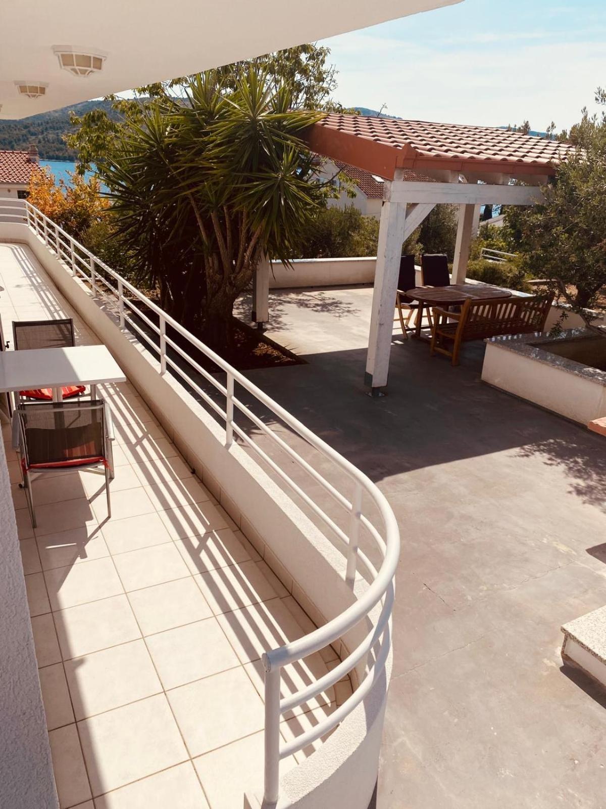 House Agradable Apartment Seget Vranjica Luaran gambar