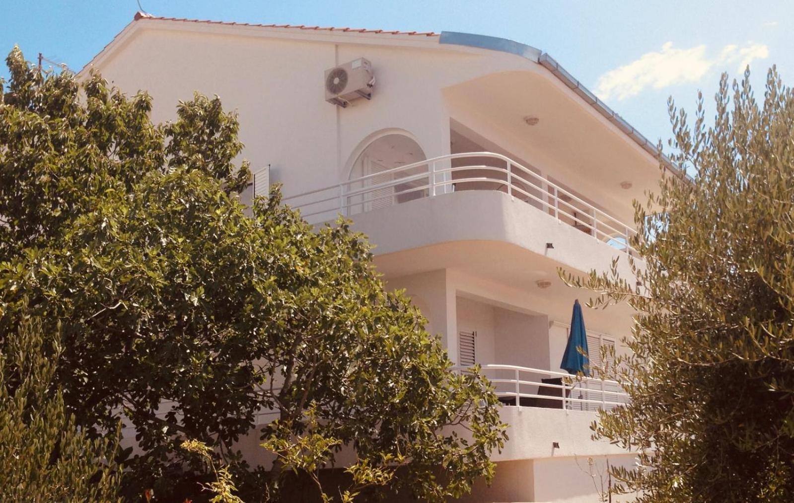 House Agradable Apartment Seget Vranjica Luaran gambar