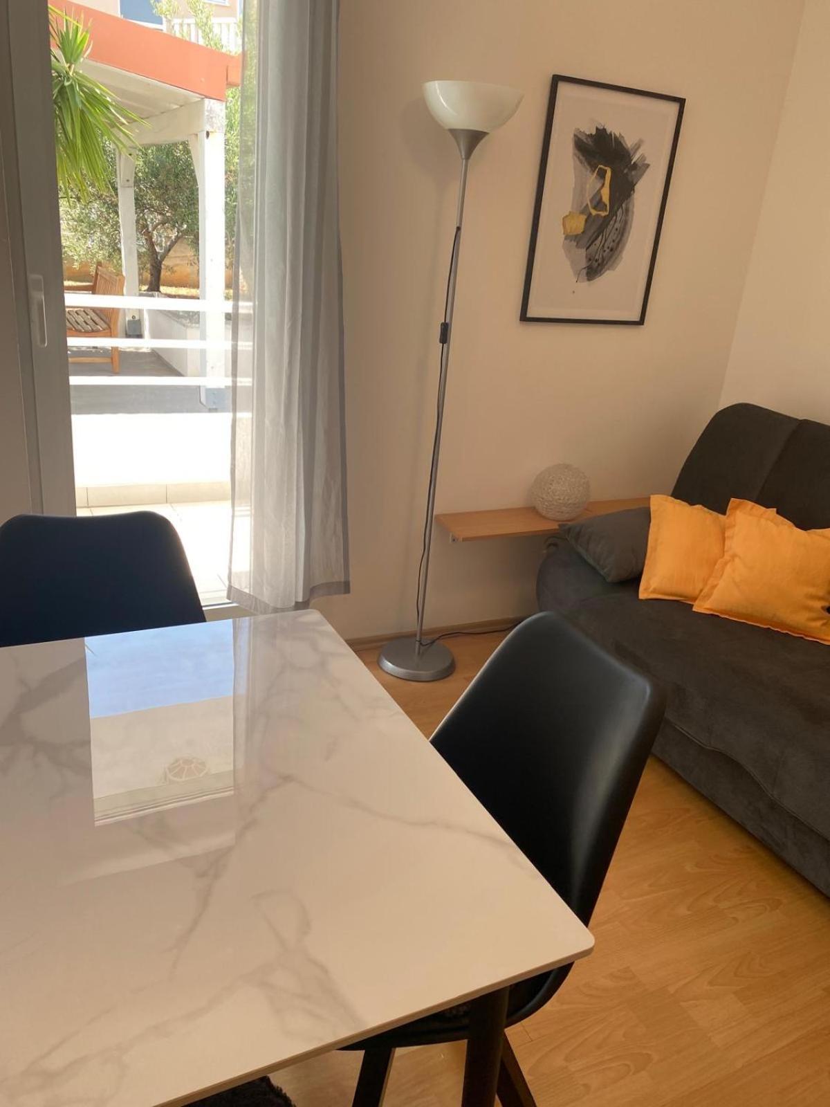 House Agradable Apartment Seget Vranjica Luaran gambar